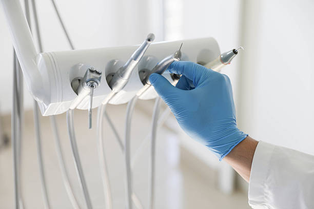 Professional Dental Crowns And Bridges technician working in Hicksville, OH